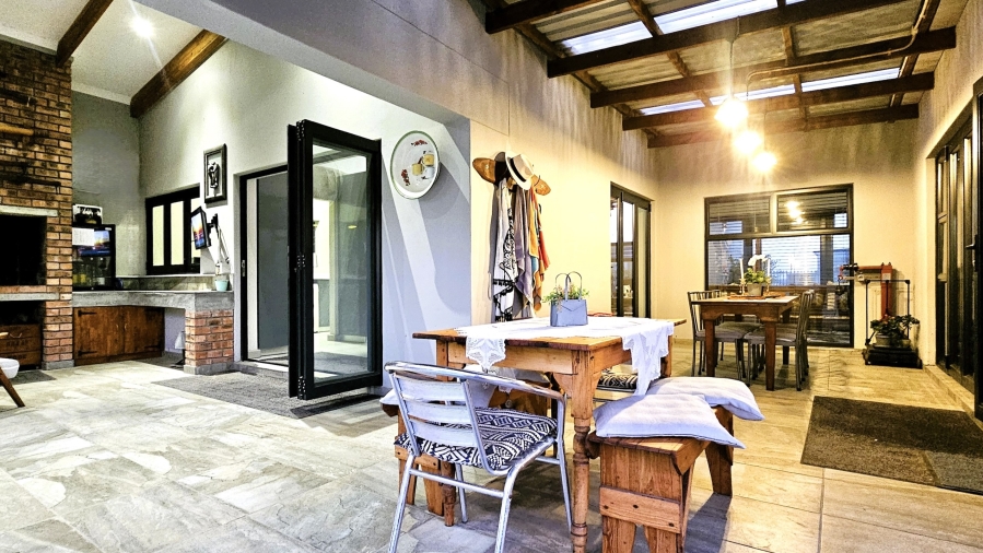 3 Bedroom Property for Sale in Hopefield Western Cape